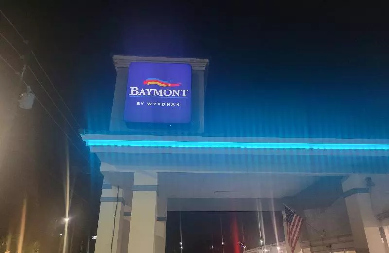 Отель Developer Inn Orlando North, A Baymont By Wyndham