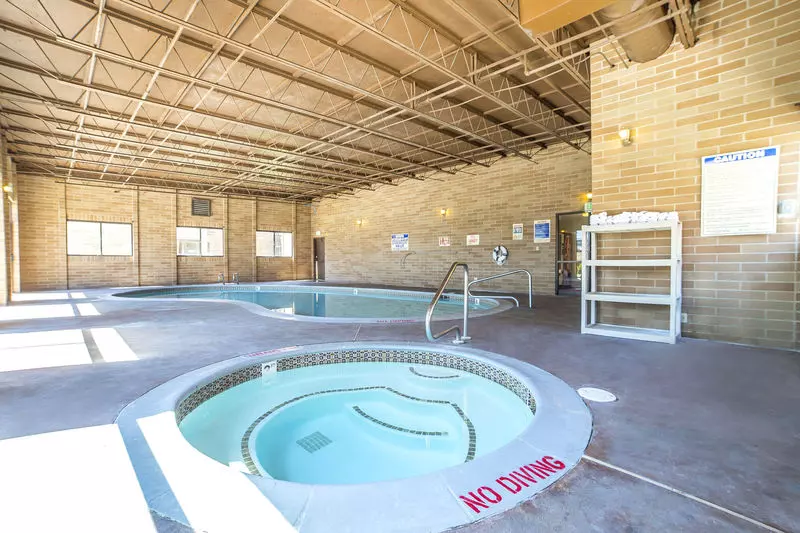 Otel Econo Lodge Inn And Suites Sandy