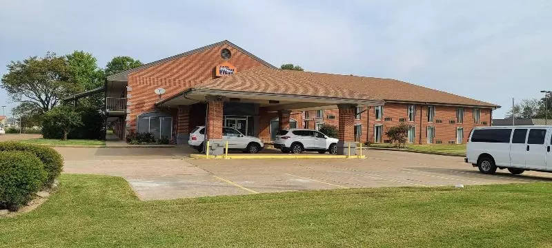 Отель Fairview Inn & Suite