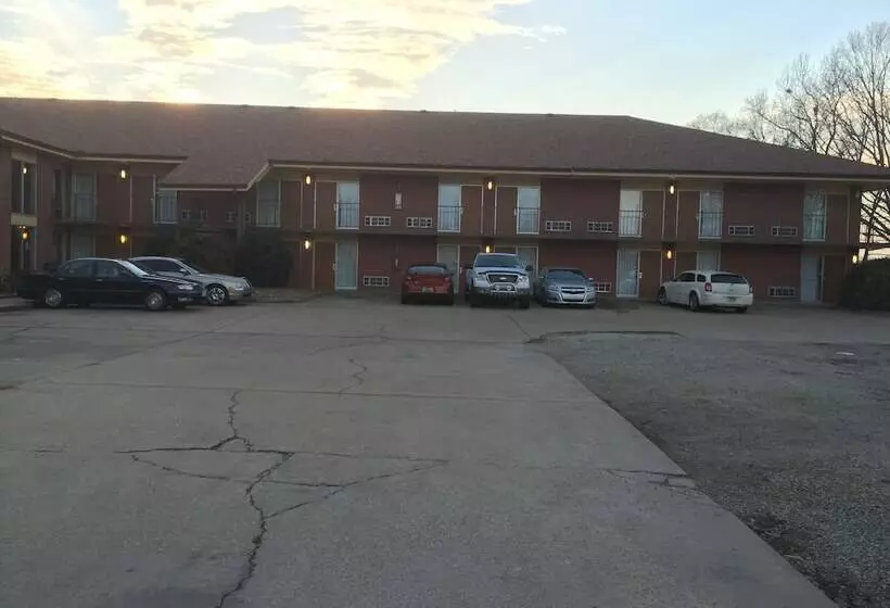 Отель Fairview Inn & Suite