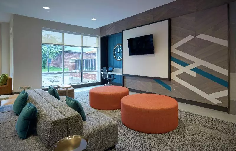 فندق Hilton Garden Inn Corning Downtown