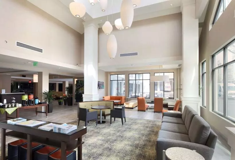 Hotel Hilton Garden Inn Reagan National Airport