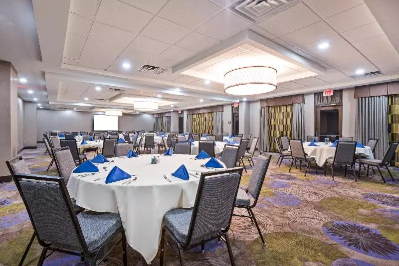 فندق Holiday Inn Harrisburg East, An Ihg