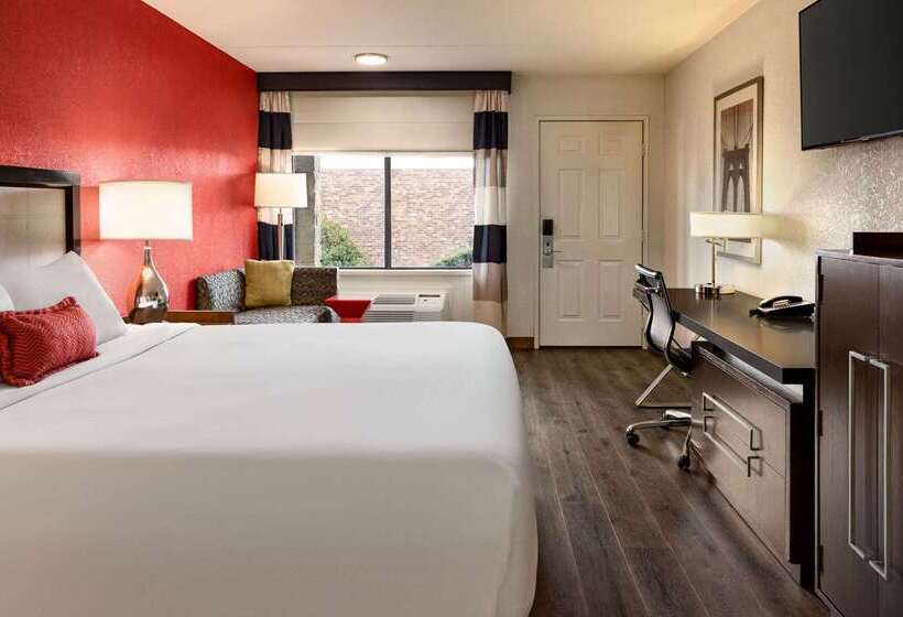 هتل Ramada By Wyndham Albuquerque Airport