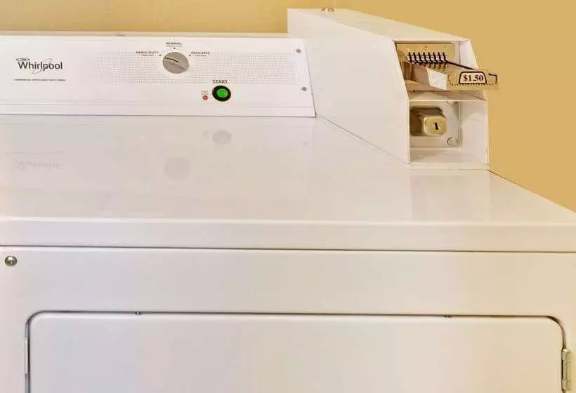 فندق Ramada By Wyndham Kittery