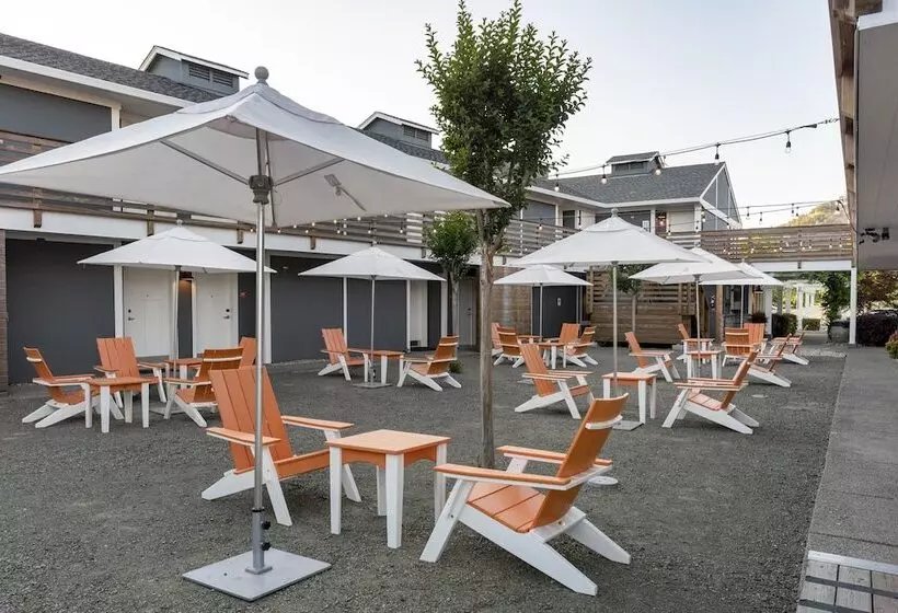 Upvalley Inn & Hot Springs, Ascend Hotel Collection