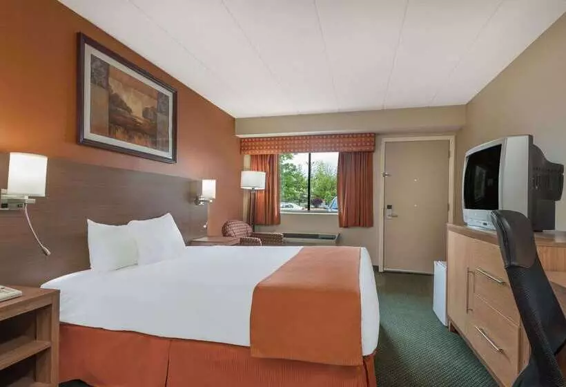 Motelli Days Inn By Wyndham Columbus Fairgrounds