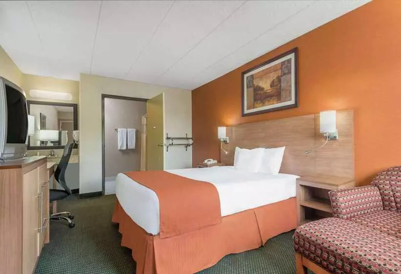 Motelli Days Inn By Wyndham Columbus Fairgrounds