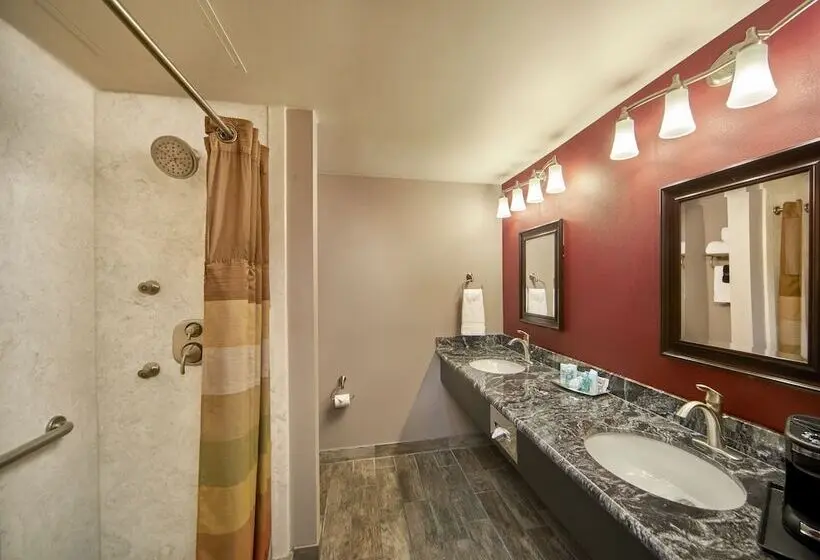 Four Queens Hotel And Casino