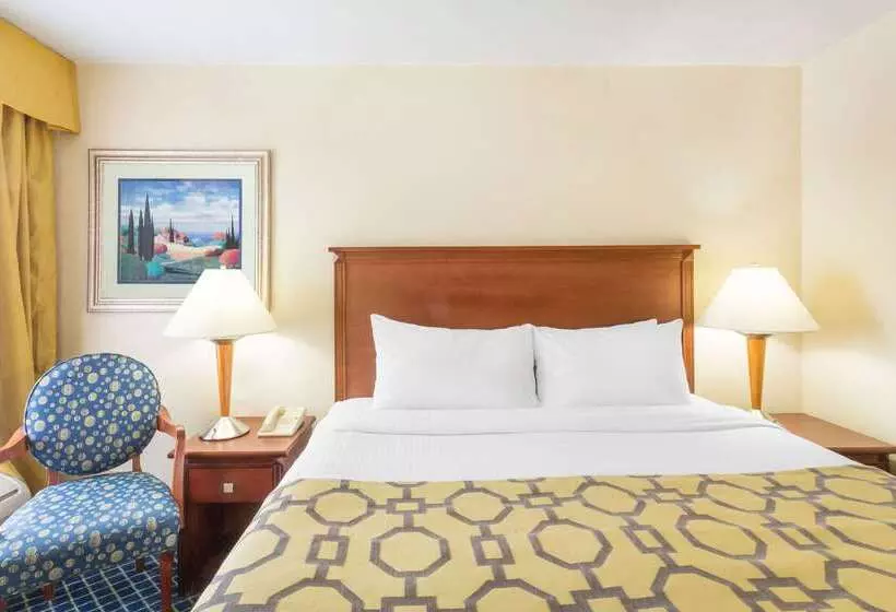 فندق Baymont By Wyndham Flagstaff