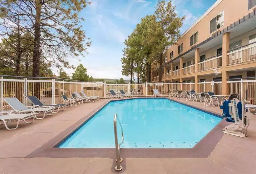 فندق Baymont By Wyndham Flagstaff