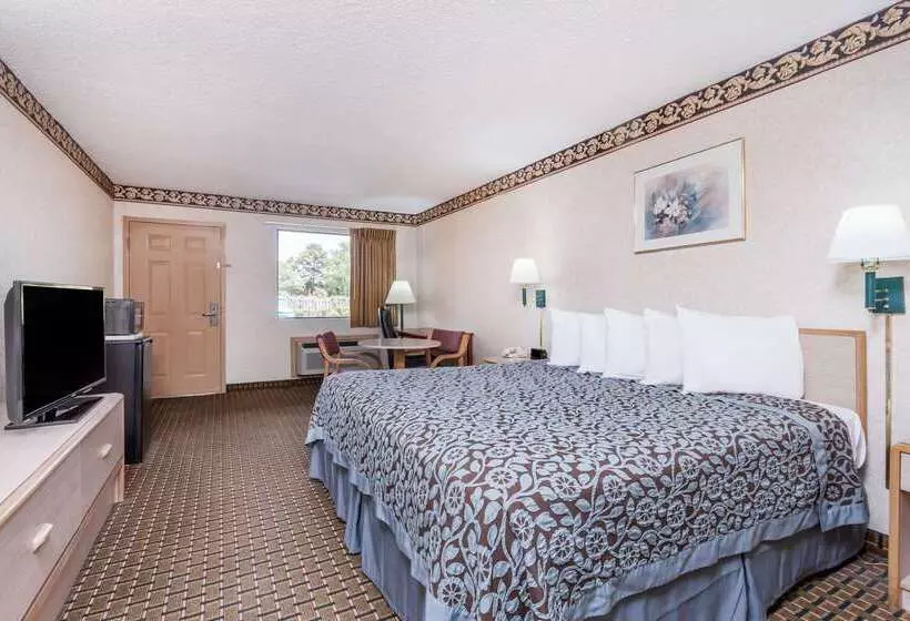 Szálloda Days Inn By Wyndham Byron