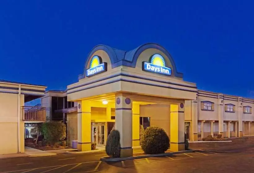 Hotelli Days Inn By Wyndham Oklahoma City Fairground