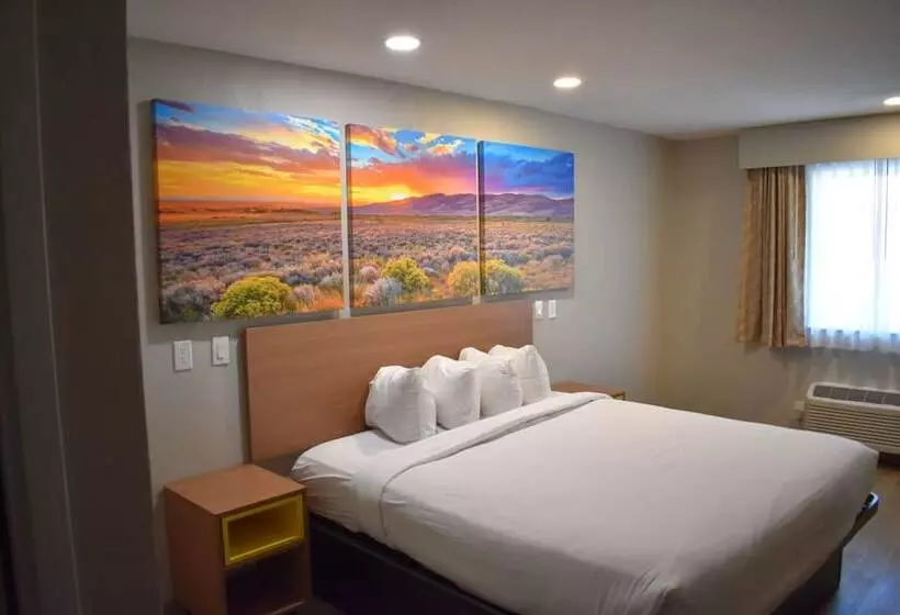 Hotelli Days Inn By Wyndham San Antonio Alamo/riverwalk