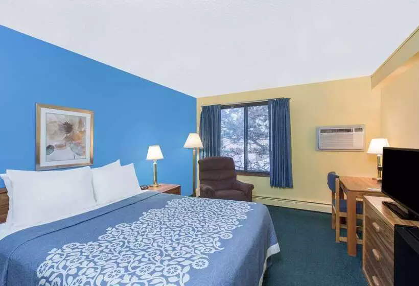 هتل Days Inn By Wyndham Sioux Falls