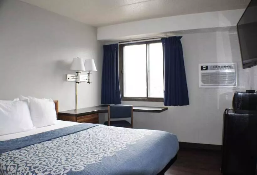هتل Days Inn By Wyndham Sioux Falls