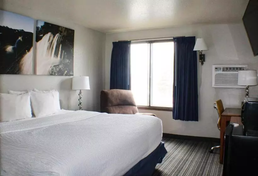 هتل Days Inn By Wyndham Sioux Falls