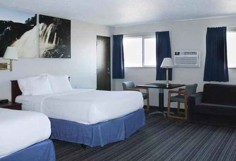 هتل Days Inn By Wyndham Sioux Falls