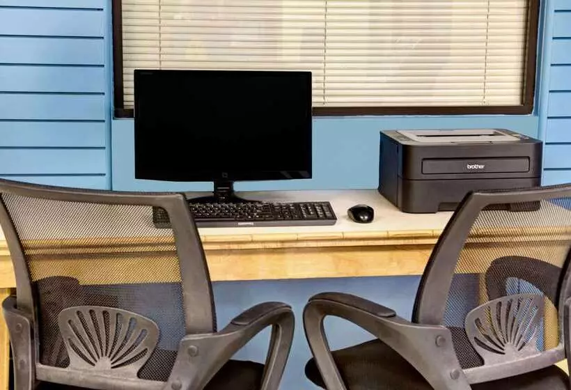 فندق Rodeway Inn Davenport Champions Gate