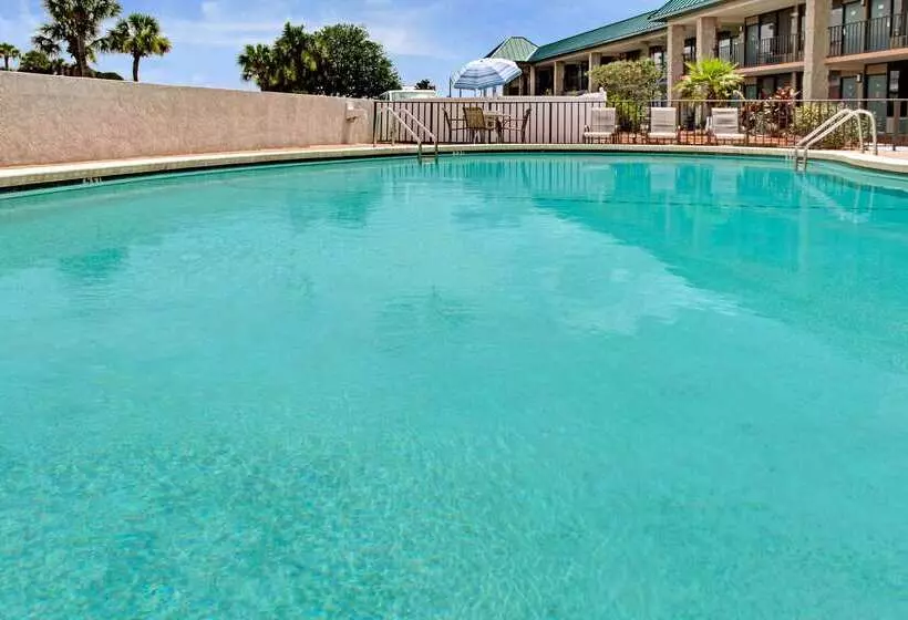 فندق Rodeway Inn Davenport Champions Gate