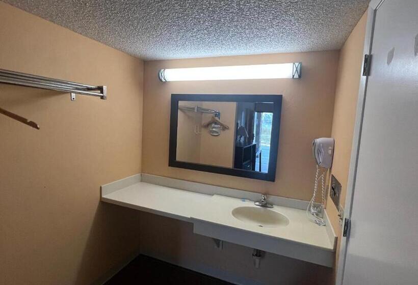 호텔 Rodeway Inn Davenport Champions Gate