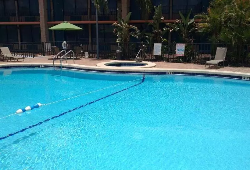 فندق Rodeway Inn Davenport Champions Gate