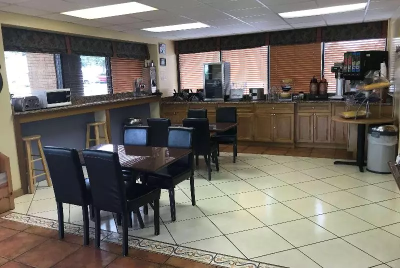 فندق Rodeway Inn Davenport Champions Gate