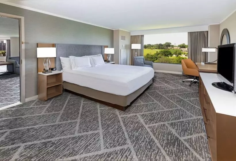 Отель Doubletree By Hilton Tulsa   Warren Place