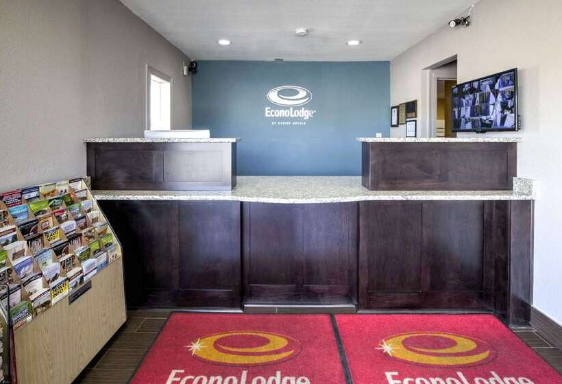 هتل Econo Lodge Airport