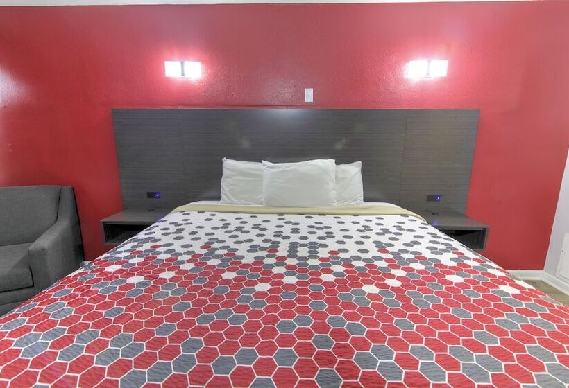 هتل Econo Lodge Airport