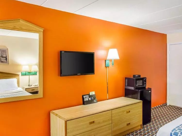 酒店 Econo Lodge Franklin