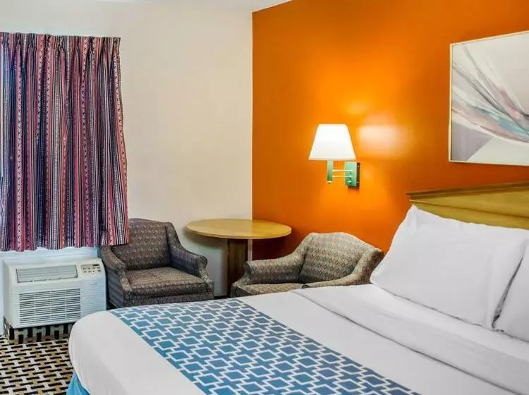 酒店 Econo Lodge Franklin