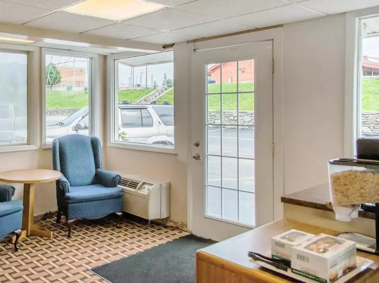 酒店 Econo Lodge Franklin