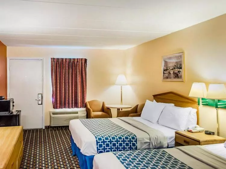 酒店 Econo Lodge Franklin