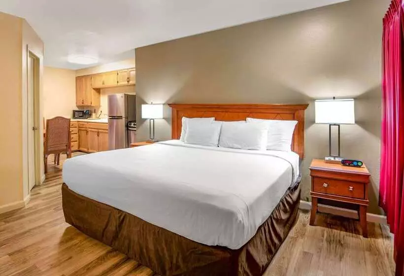 Szálloda Econo Lodge Inn & Suites Durango