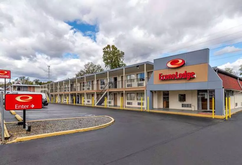 ホテル Econo Lodge North Charlottesville