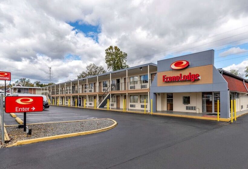 هتل Econo Lodge North Charlottesville