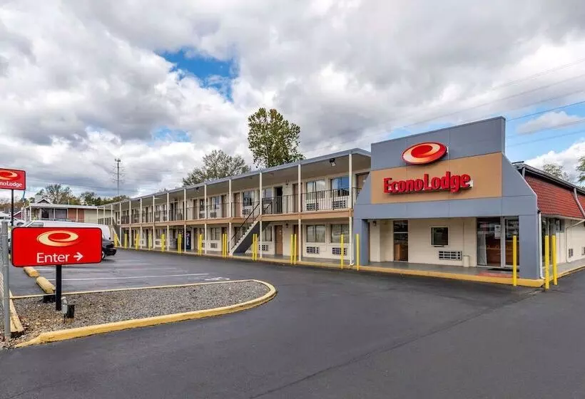 ホテル Econo Lodge North Charlottesville