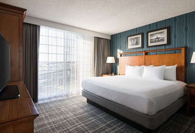 هتل Embassy Suites By Hilton Austin Central