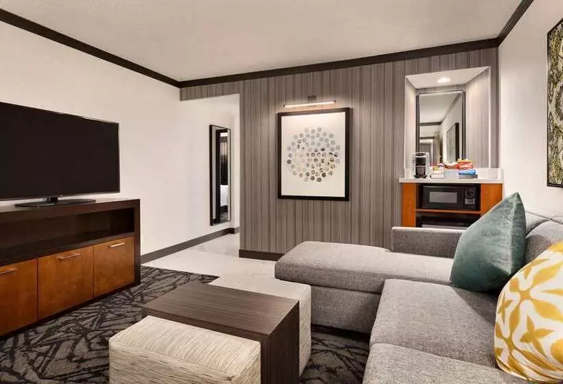 فندق Embassy Suites By Hilton Santa Clara Silicon Valley