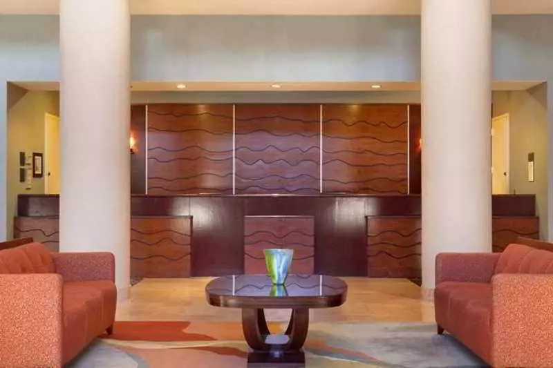 호텔 Hilton Fort Lauderdale Airport