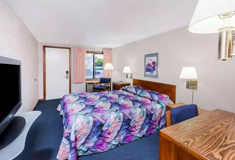 Otel Knights Inn Mackinaw City