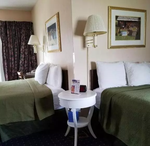 Otel Knights Inn Mackinaw City