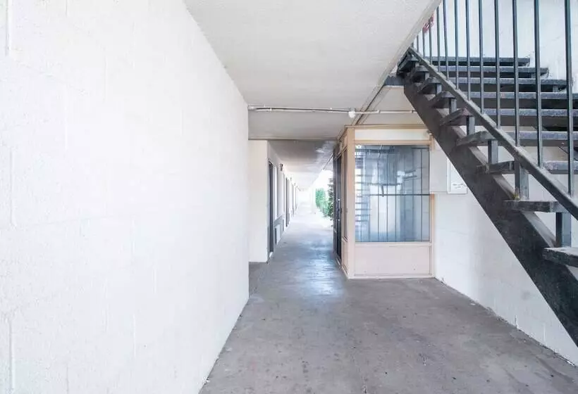 Hotel Oklahoma City South I-35 and SE 29th