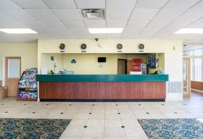 Hotel Oklahoma City South I-35 and SE 29th