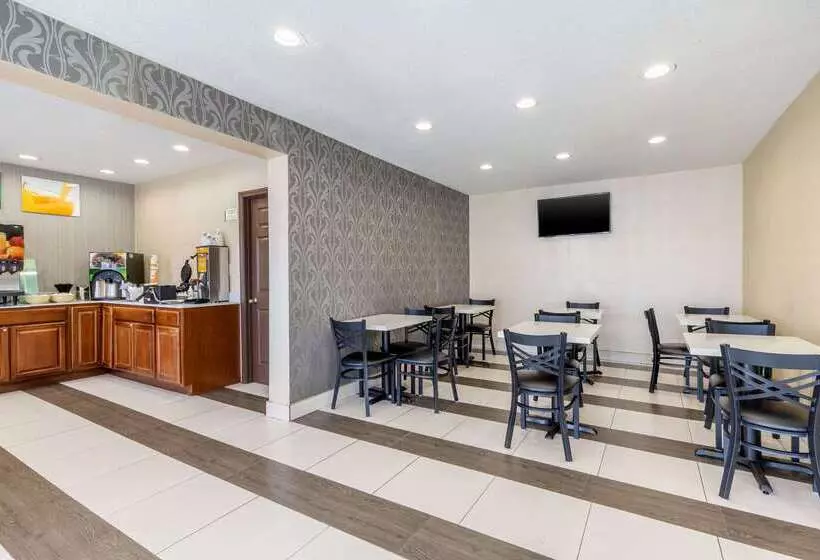 ホテル Sweet Home Inn & Extended Stay