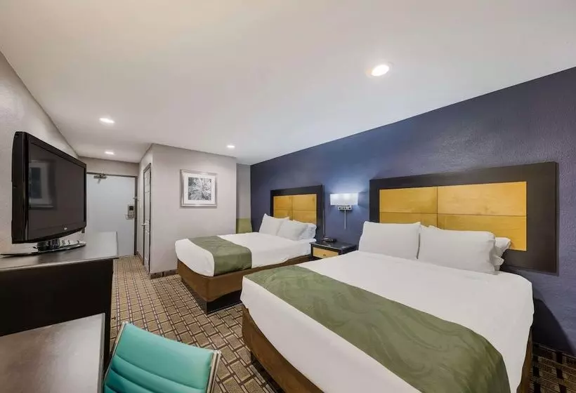 Отель Quality Inn  Denton