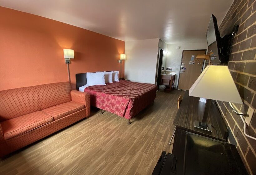 ホテル Reliance Inn