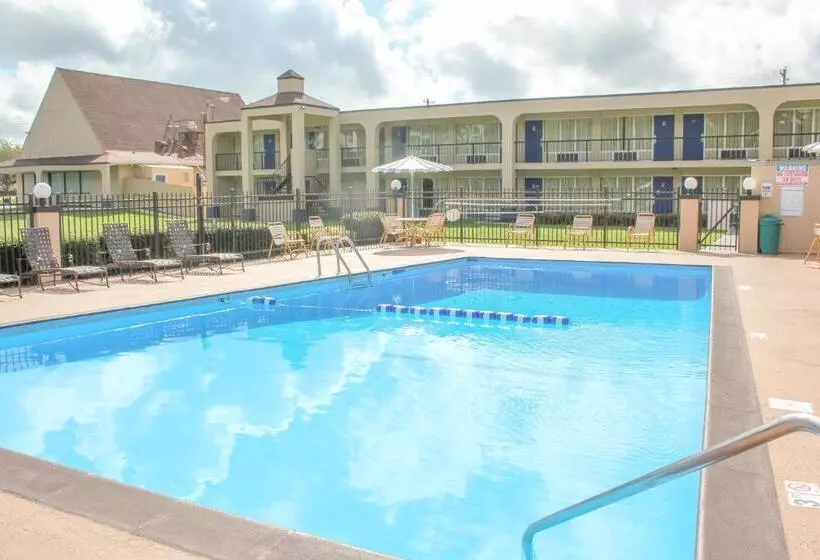 호텔 Rose Garden Inn & Suites Thomasville