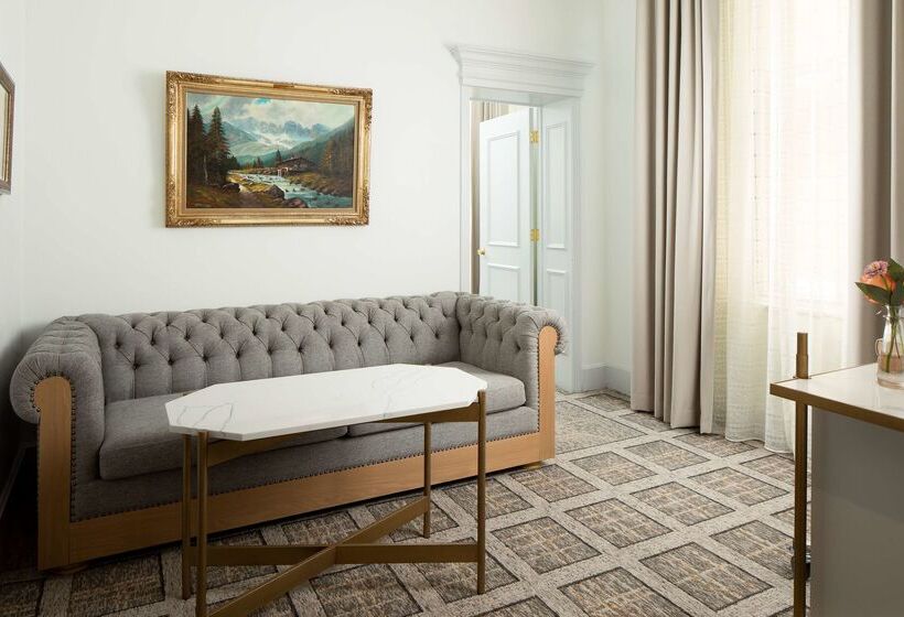 فندق The Driskill